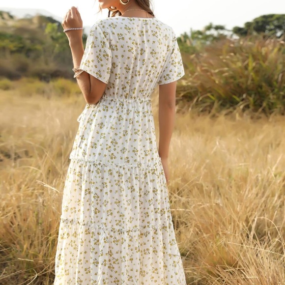BOHO v neck floral print  side slit maxi dress - Picture 9 of 10
